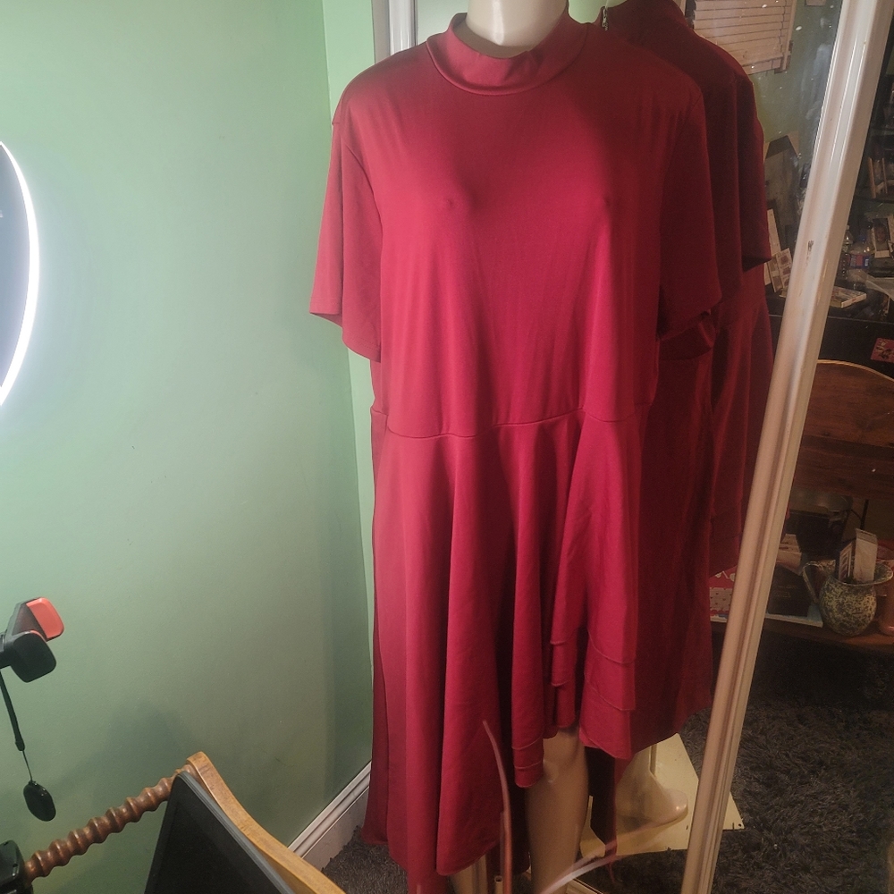 SimpleFun Burgundy dress  short front layers, longer back